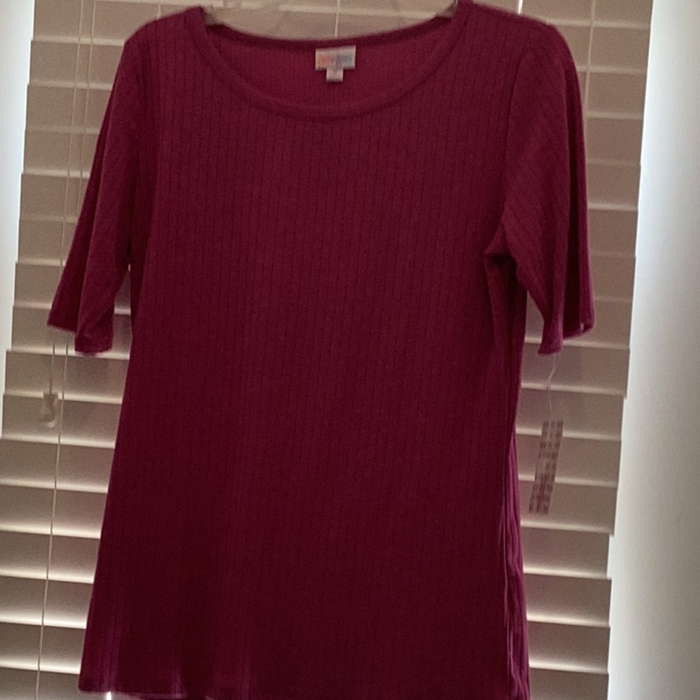 LulaRoe Pink Medium Shirt